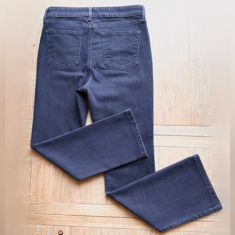 NYDJ Barbara Bootcut Jeans in cooper sz 10/30” inseam - Picture 4 of 9